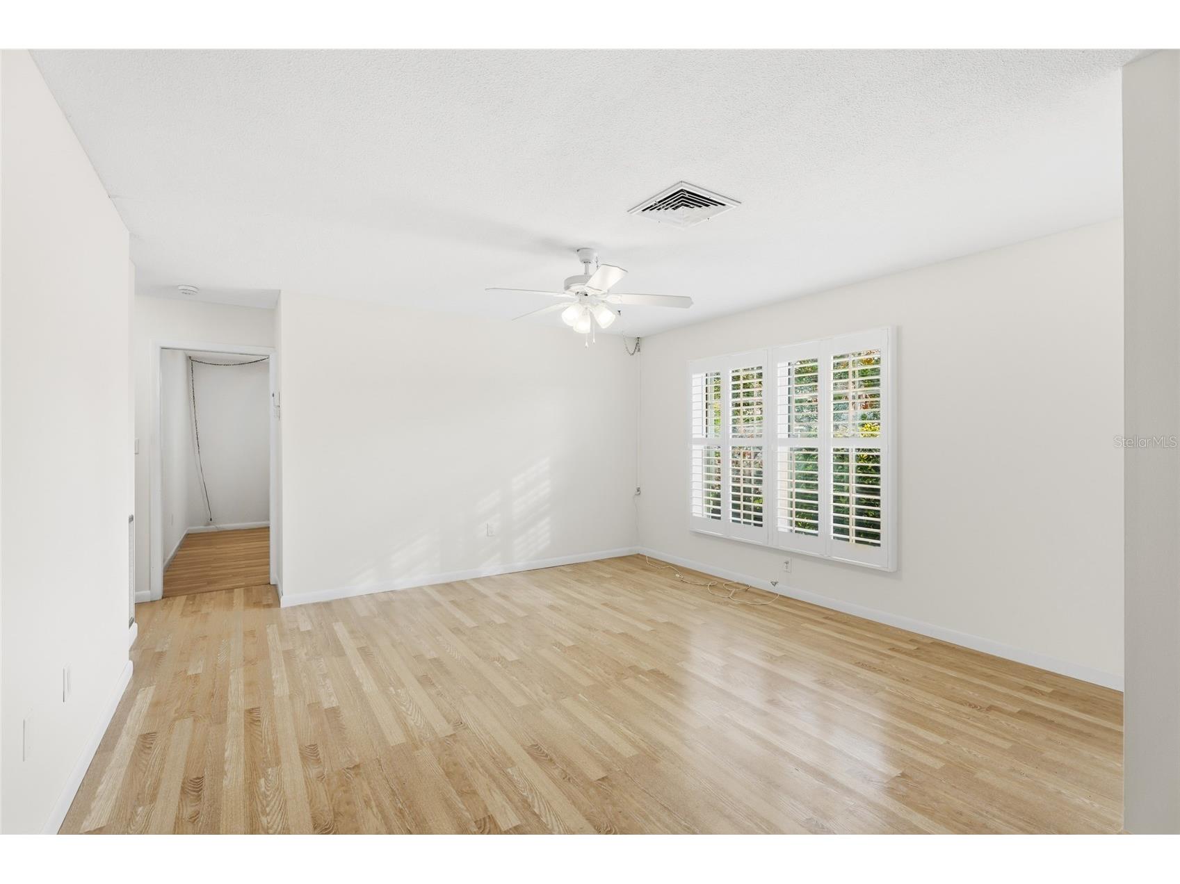 2165 Lakewood Drive Nokomis FL 34275 A4677625 image8