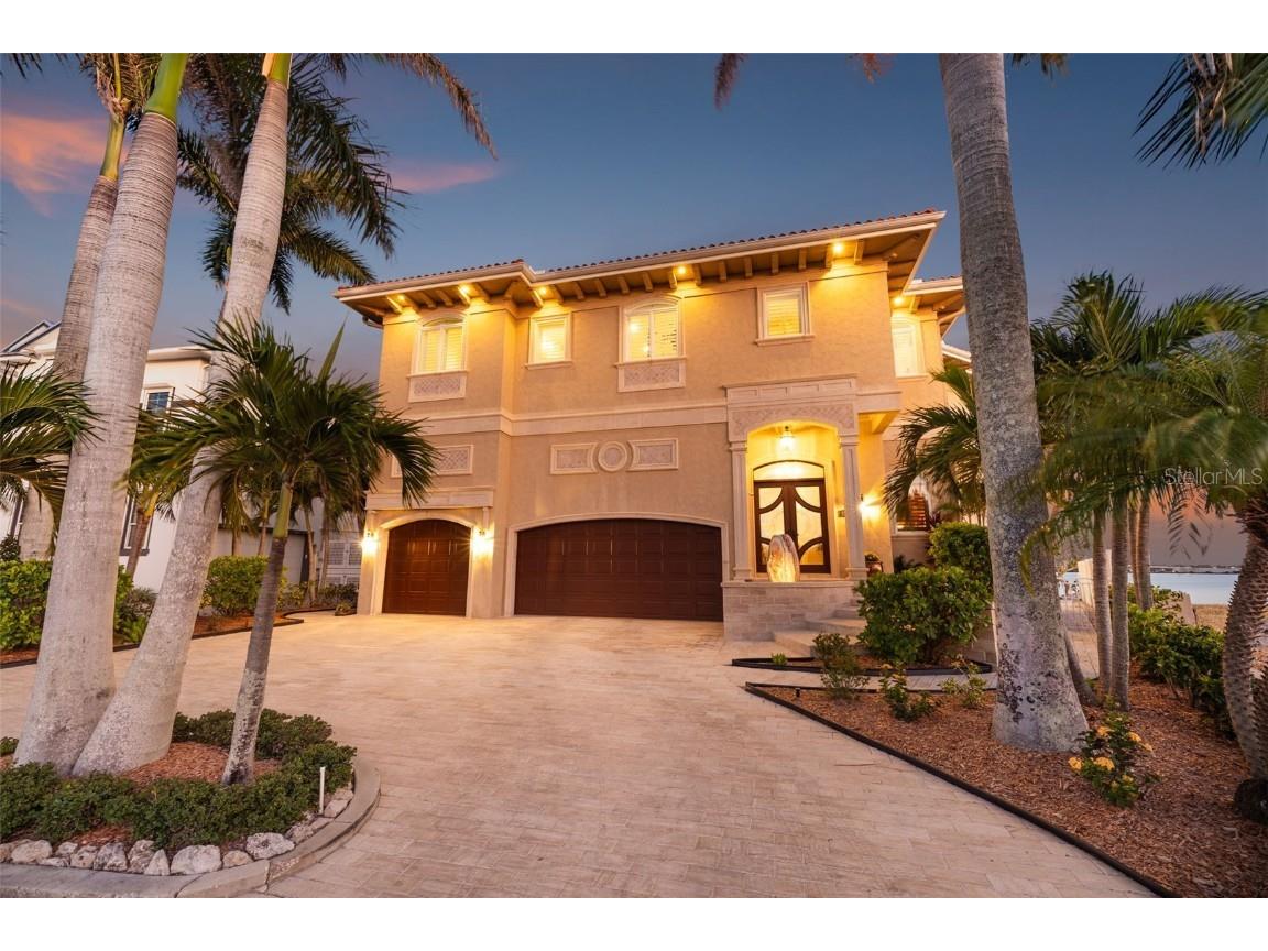 2165 Louisa Drive Belleair Beach FL 33786 - INTRACOASTAL WATERWAY TB8448007 image1