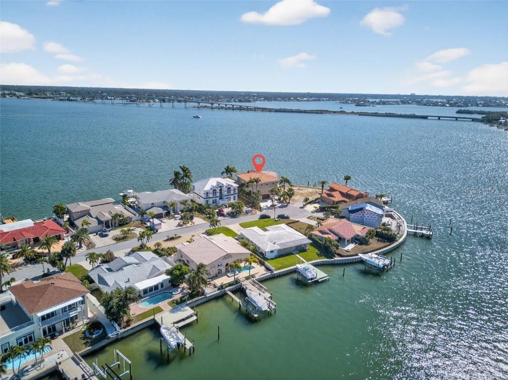 2165 Louisa Drive Belleair Beach FL 33786 - INTRACOASTAL WATERWAY TB8448007 image2