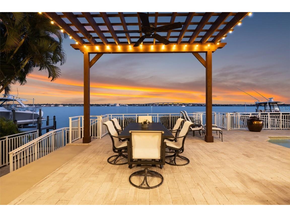 2165 Louisa Drive Belleair Beach FL 33786 - INTRACOASTAL WATERWAY TB8448007 image41