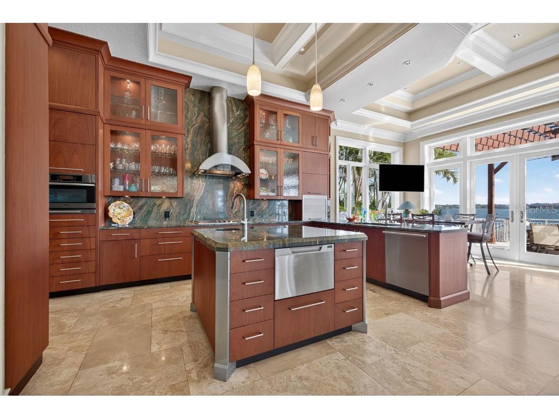 2165 Louisa Drive Belleair Beach FL 33786 - INTRACOASTAL WATERWAY TB8448007 image9