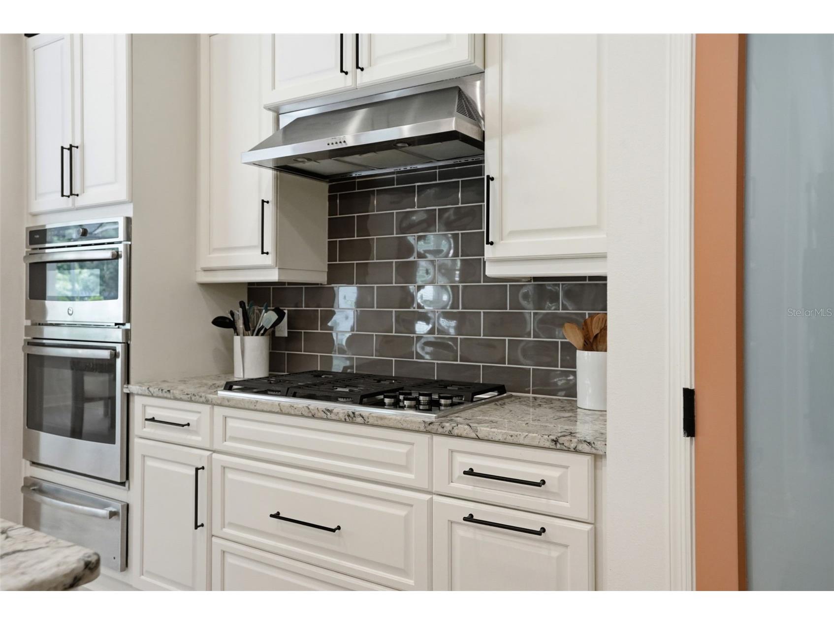 2165 Majestic Oaks Boulevard Clearwater FL 33759 TB8509811 image22