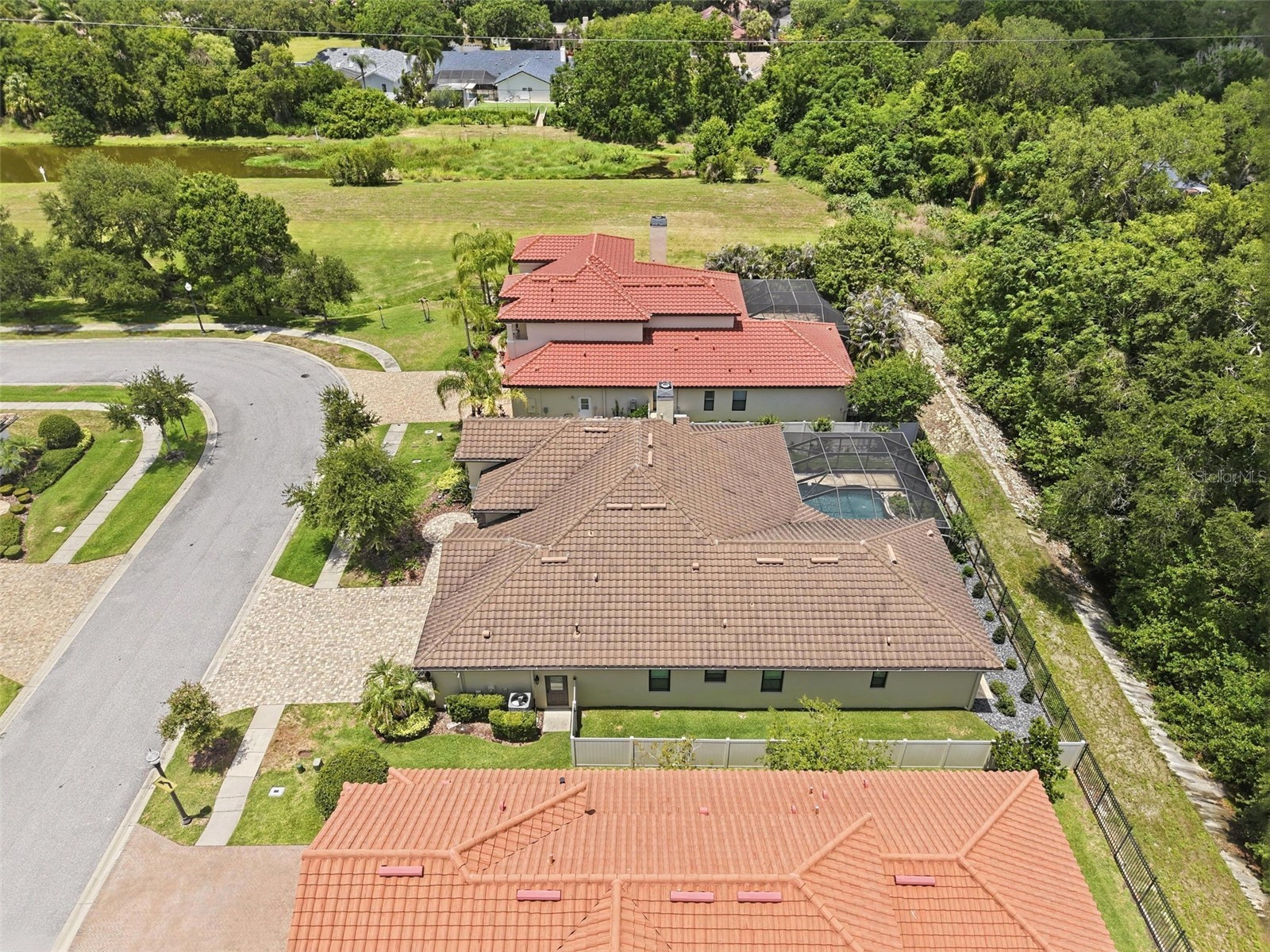 2165 Majestic Oaks Boulevard Clearwater FL 33759 TB8509811 image82