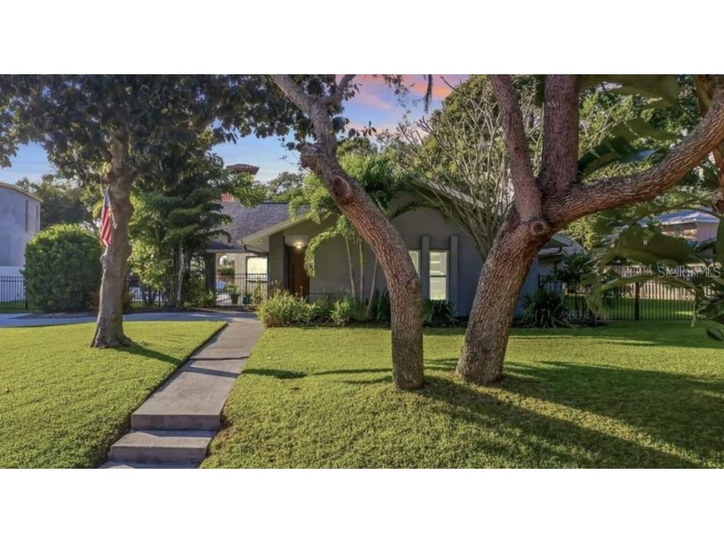 2165 Serpentine Circle S Saint Petersburg FL 33712 T3459892 image1