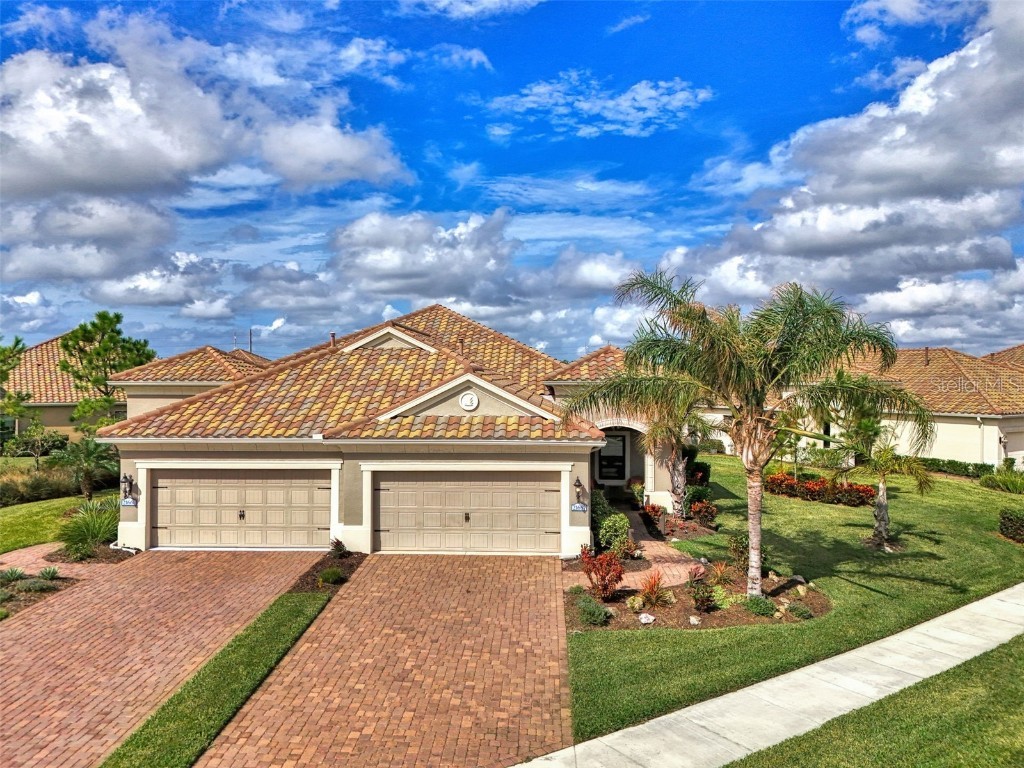 21657 Avon Park Court Venice FL 34293 N6135193 image1