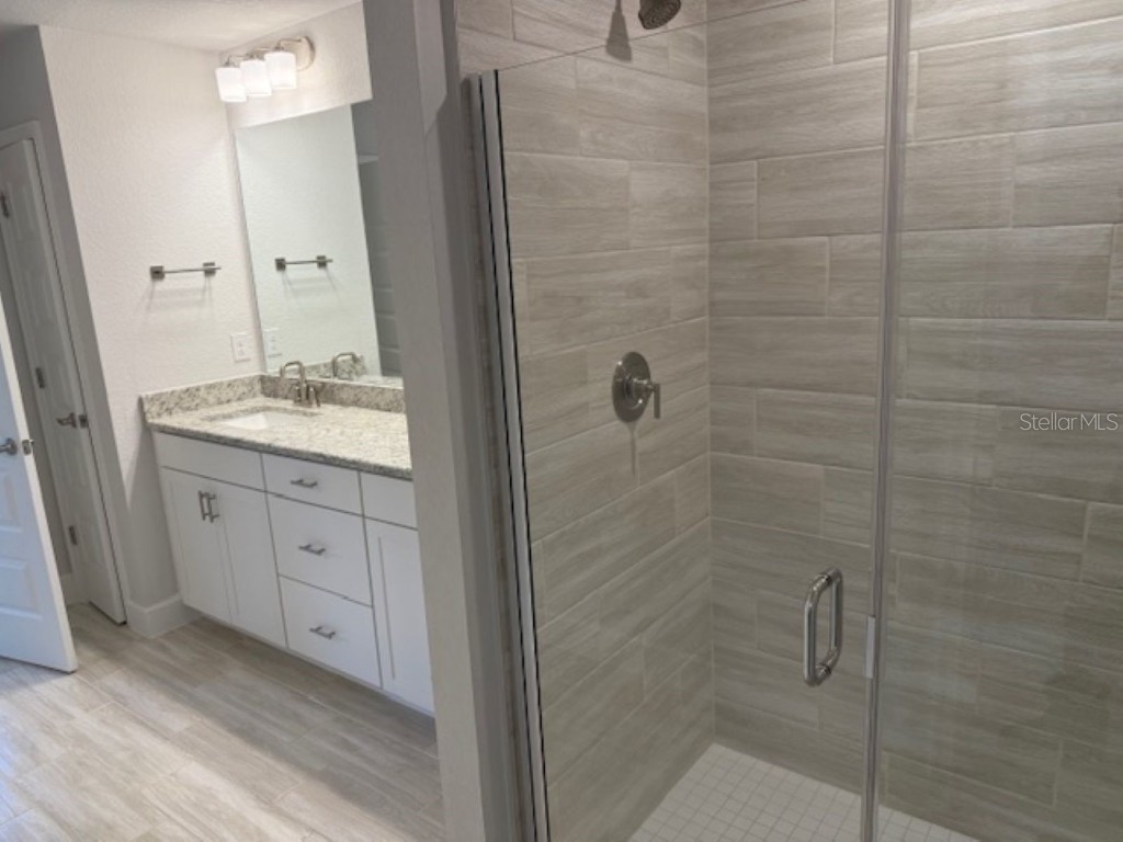 2166 NW 23rd Loop Ocala FL 34475 OM697822 image3