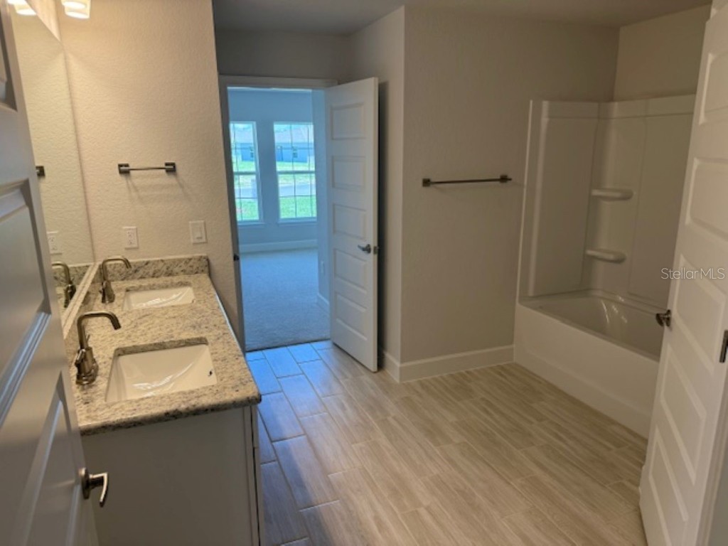 2166 NW 23rd Loop Ocala FL 34475 OM697822 image6