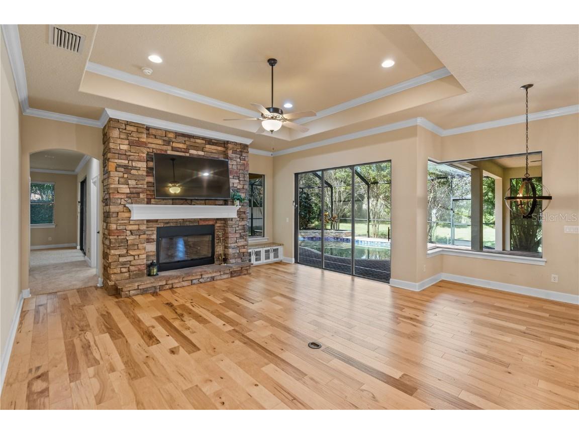 2166 Scarlet Oaks Street Clearwater FL 33759 TB8449562 image13