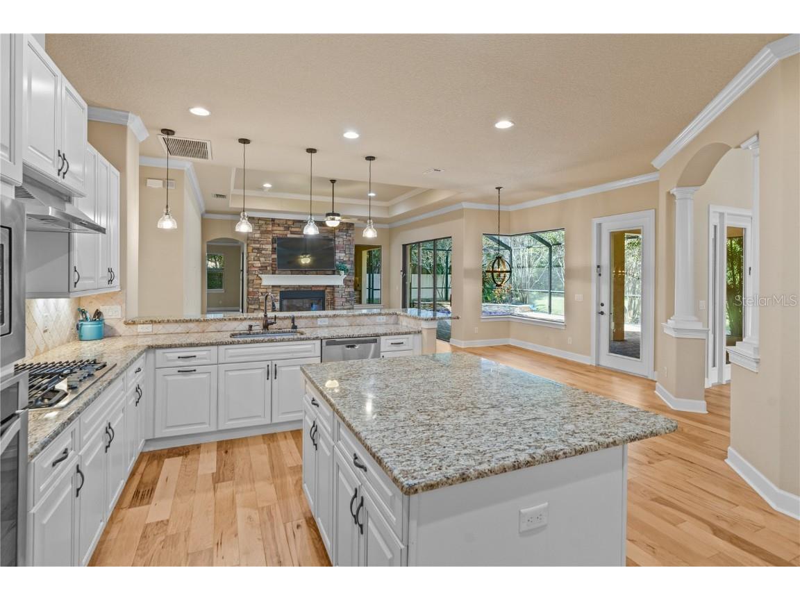 2166 Scarlet Oaks Street Clearwater FL 33759 TB8449562 image5