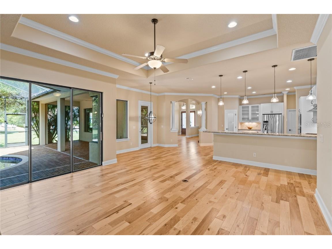 2166 Scarlet Oaks Street Clearwater FL 33759 TB8449562 image7