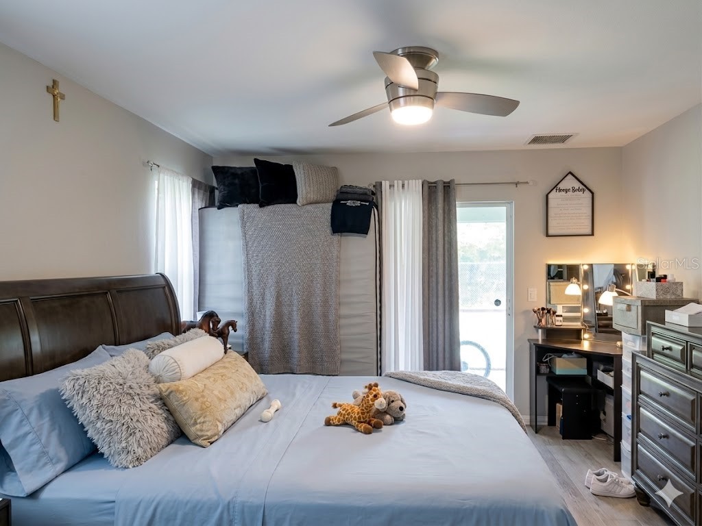 2166 Villa Green Avenue North Port FL 34288 C7526241 image8
