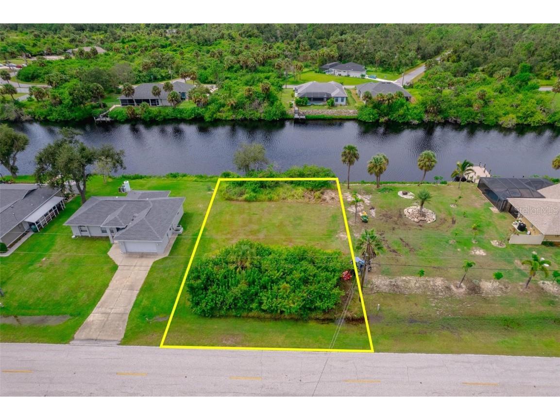 2167 Cornelius Boulevard Port Charlotte FL 33953 C7480957 image1