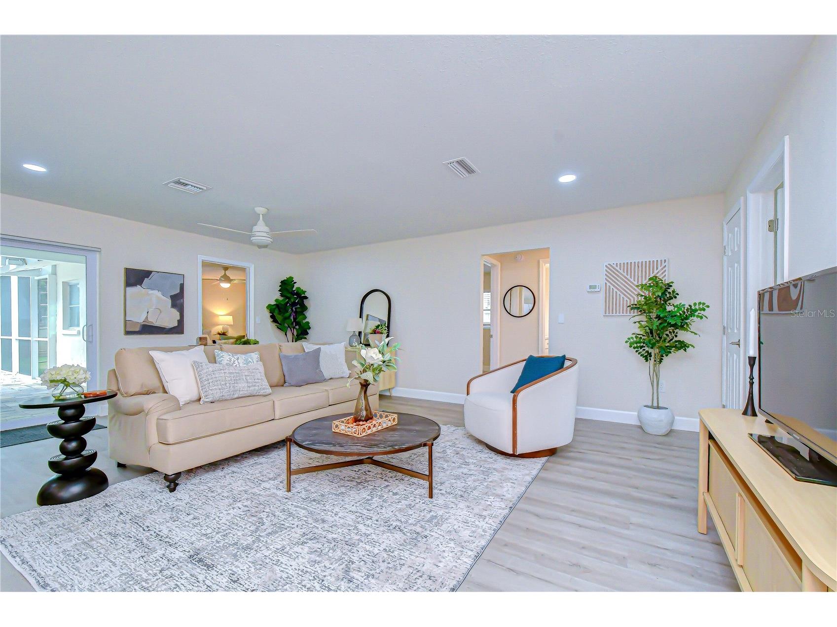 2167 Lakeview Road Clearwater FL 33764 TB8504428 image11