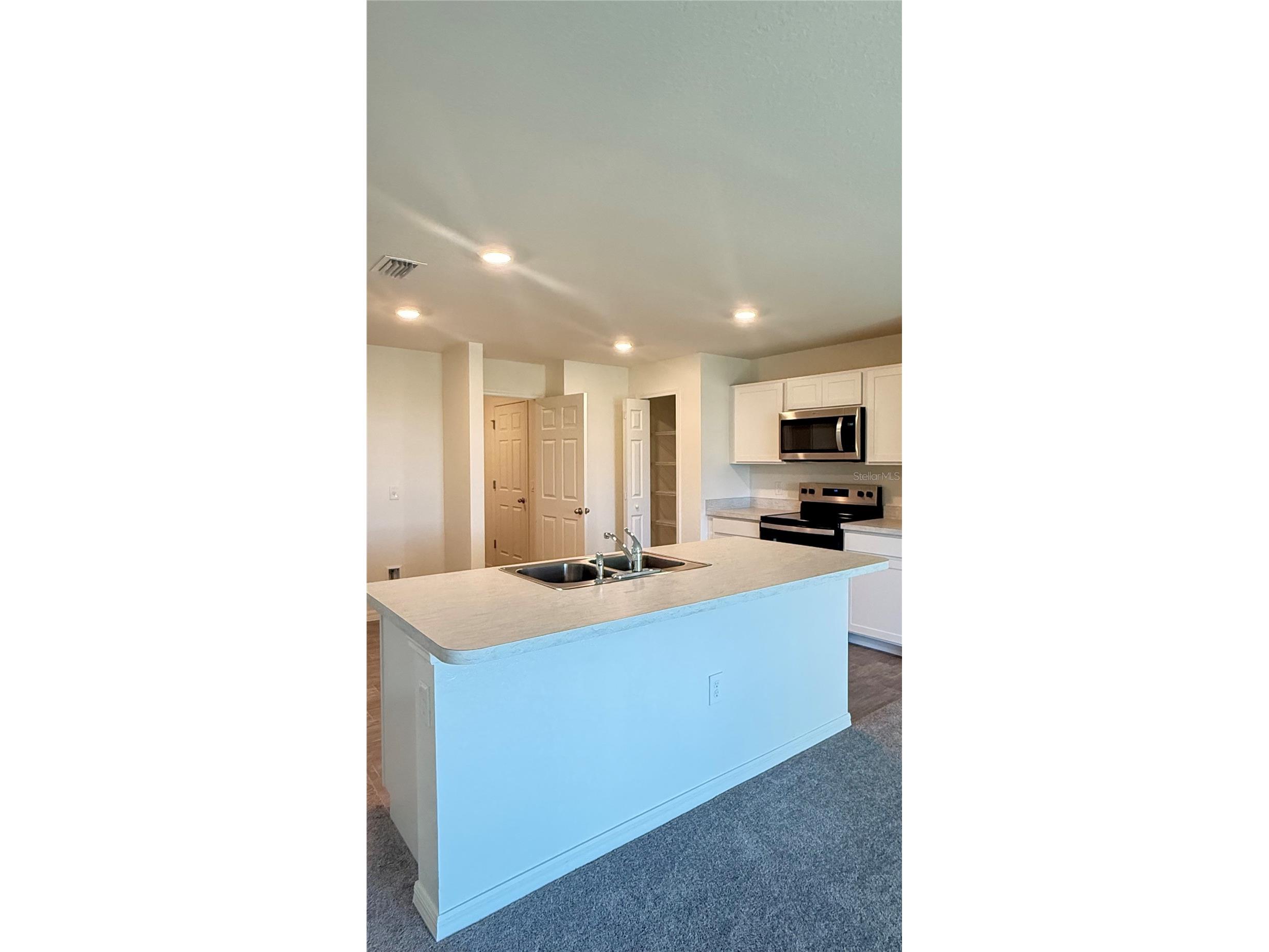 2168 Clermont Street Port Charlotte FL 33952 C7503870 image2