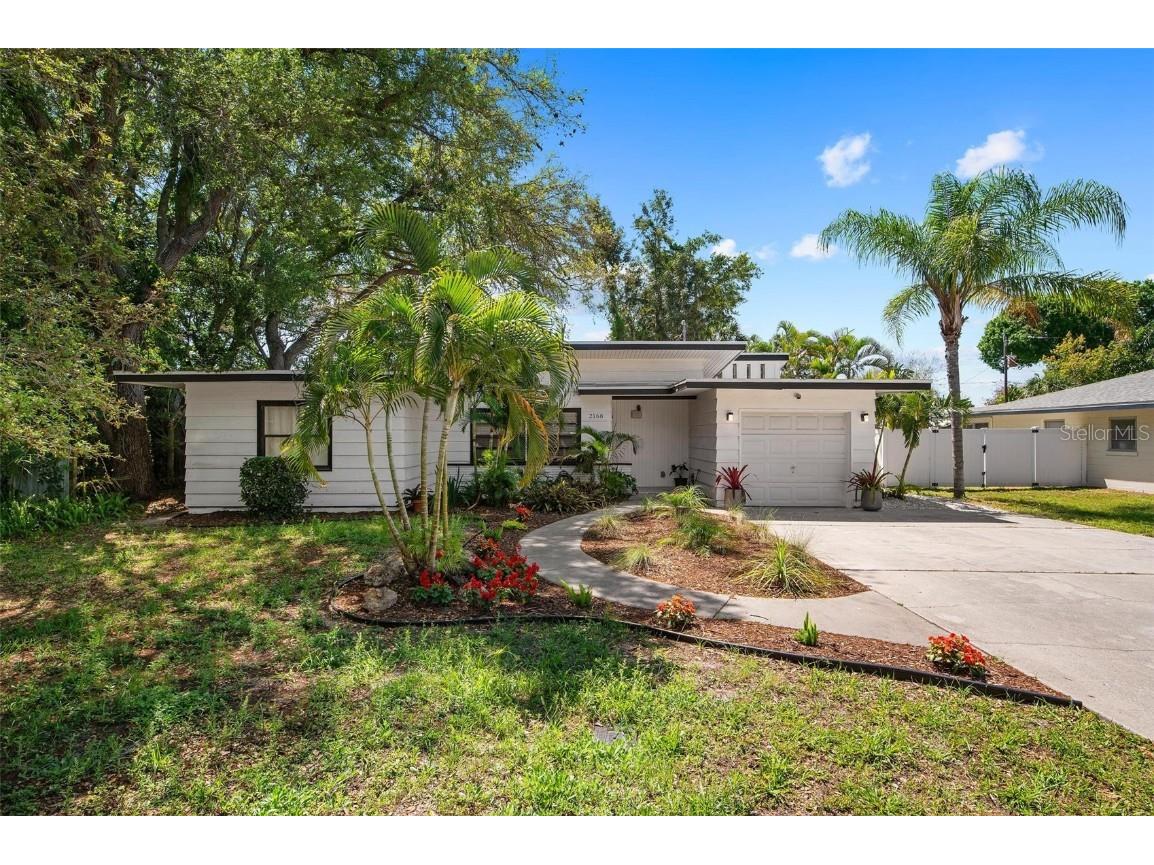 2168 Goldenrod Street Sarasota FL 34239 A4604698 image1