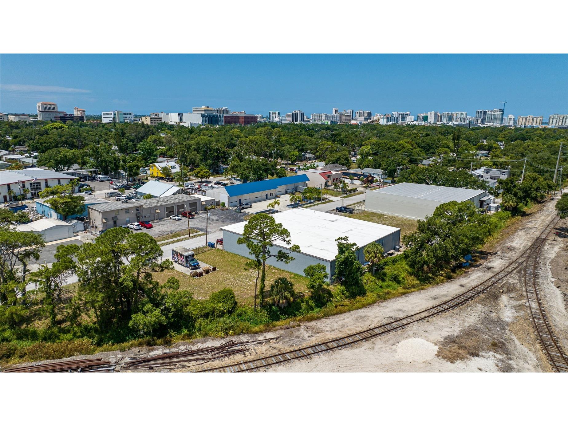 2169 10th Street Sarasota FL 34237 A4697336 image12