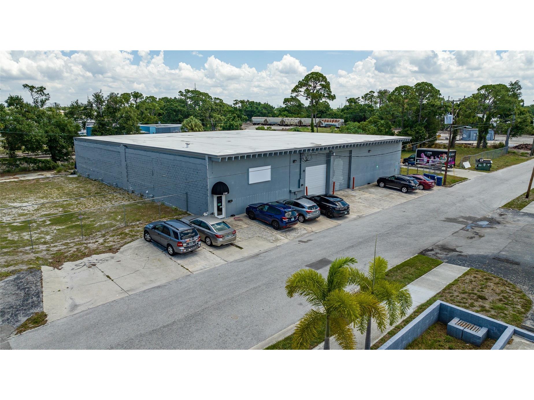 2169 10th Street Sarasota FL 34237 A4697336 image2