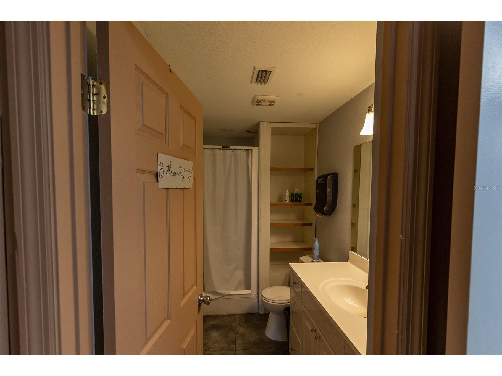 2169 10th Street Sarasota FL 34237 A4697336 image37