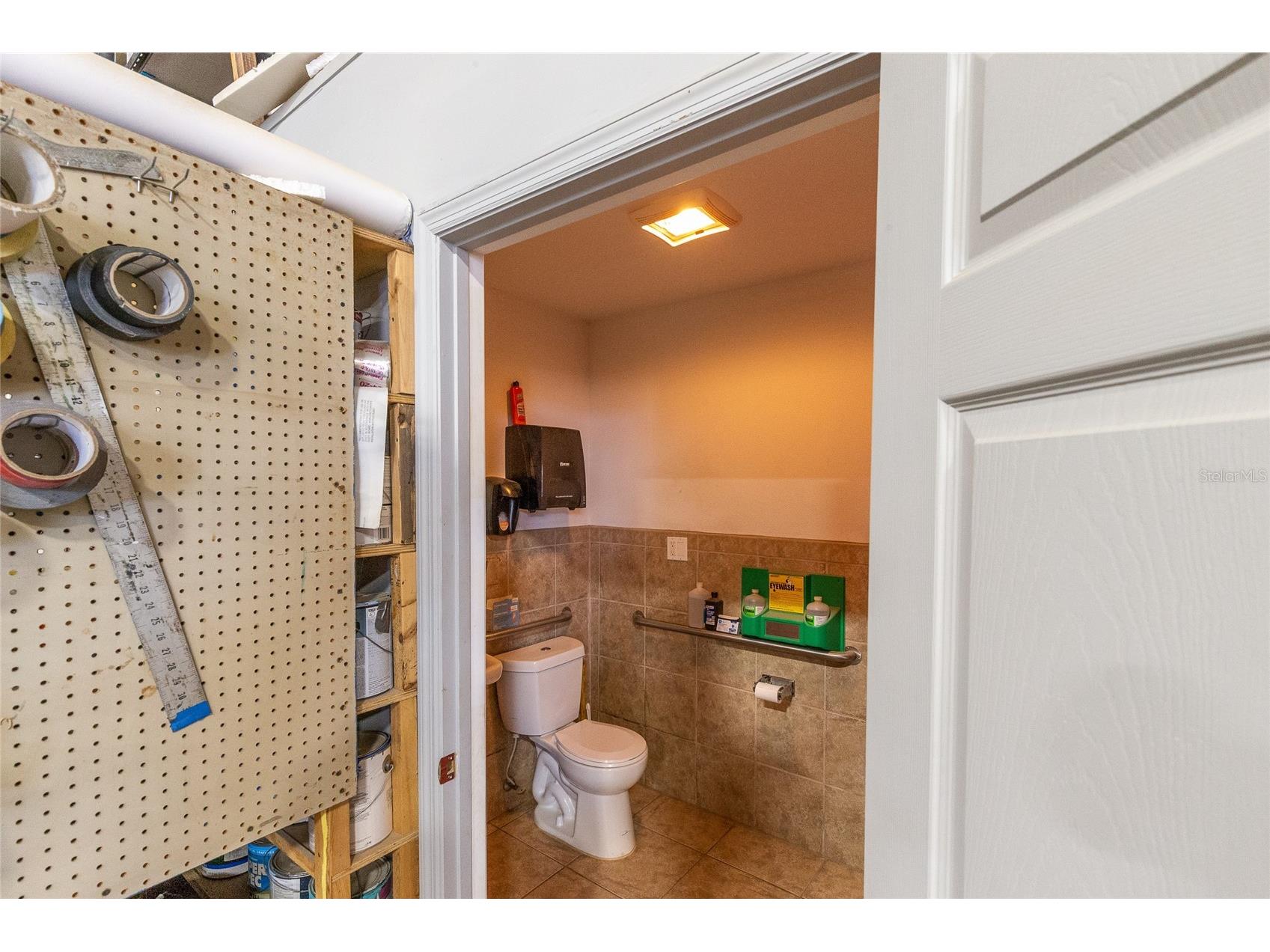 2169 10th Street Sarasota FL 34237 A4697336 image49