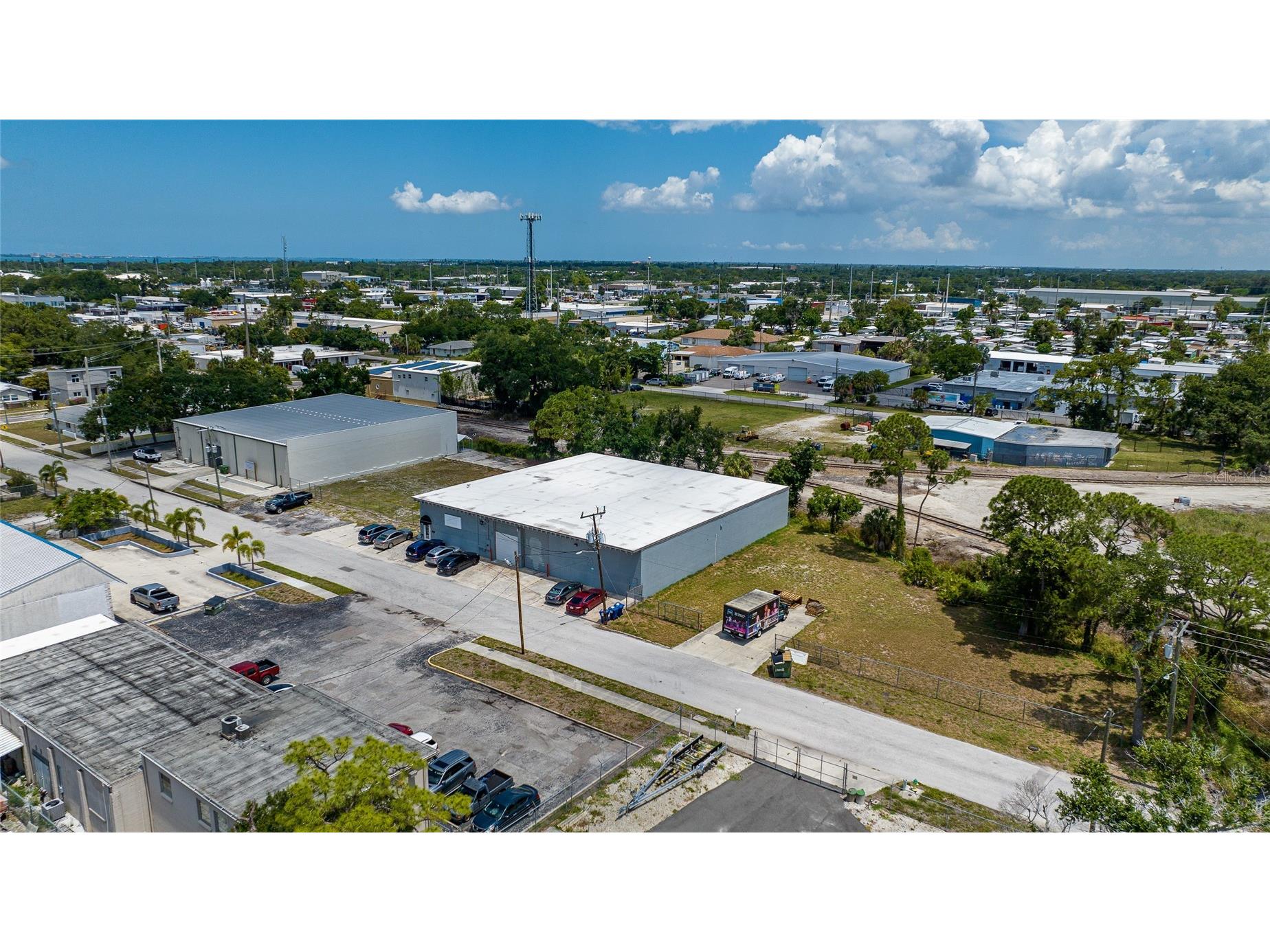 2169 10th Street Sarasota FL 34237 A4697336 image6