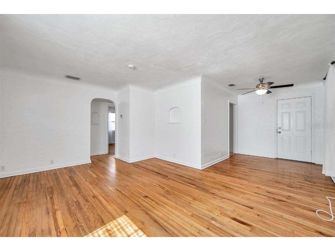 2169 & 2179 22nd Avenue N Saint Petersburg FL 33713 TB8454947 image12