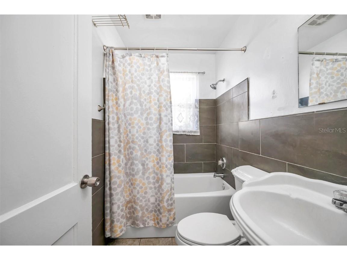 2169 & 2179 22nd Avenue N Saint Petersburg FL 33713 TB8454947 image16