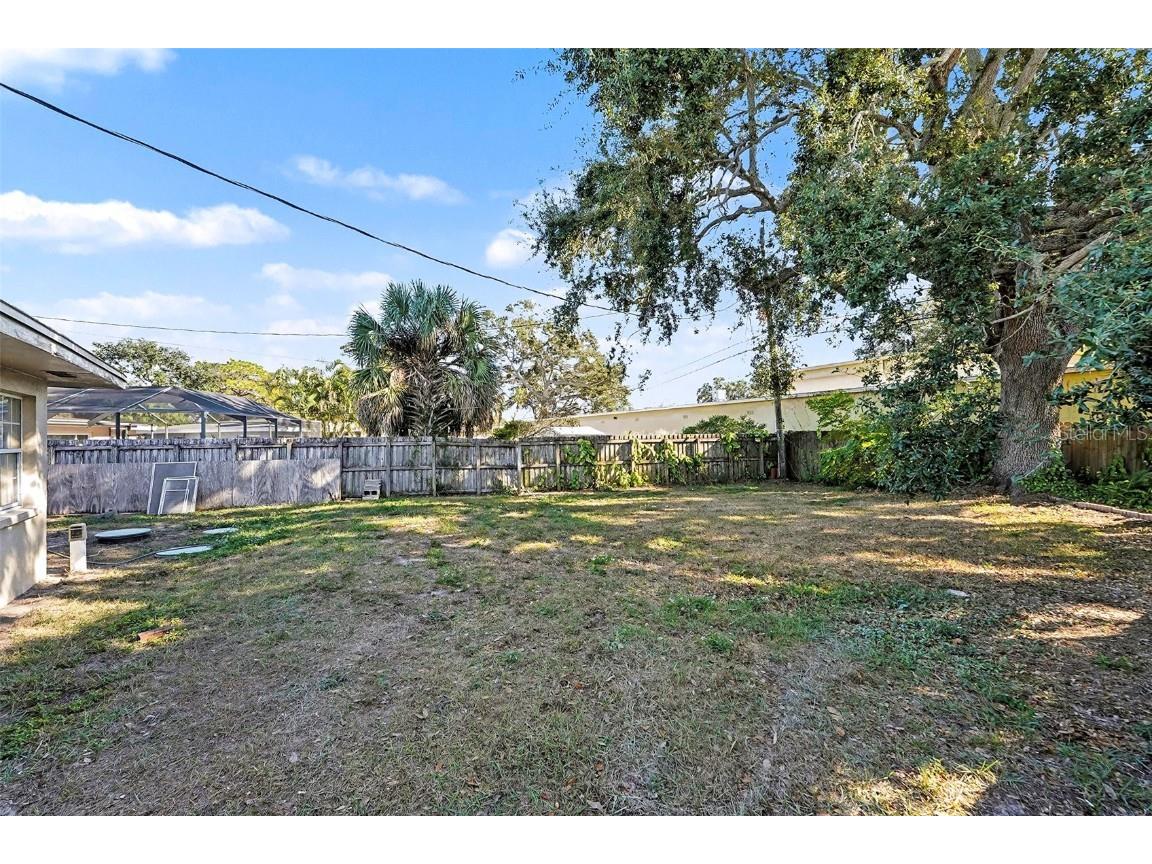 2169 Dell Avenue Clearwater FL 33765 TB8457009 image17