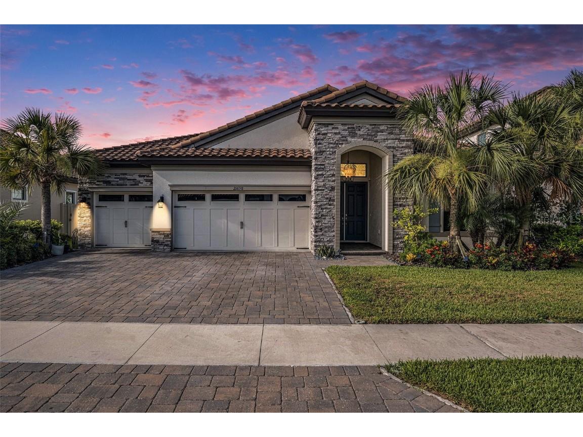 21698 Amelia Rose Way Land O Lakes FL 34637 N6141947 image2