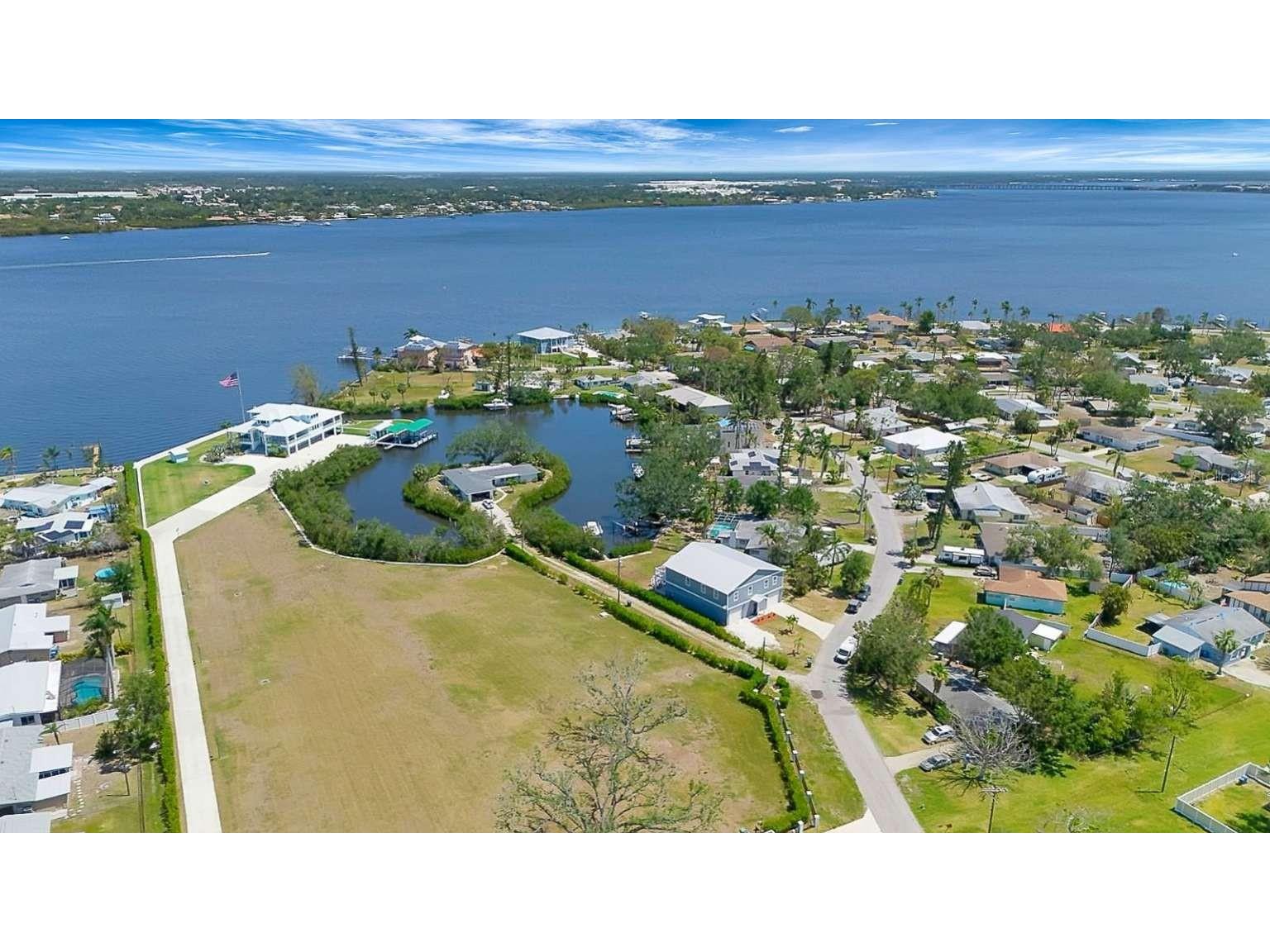 217 22nd Street Court NE Bradenton FL 34208 - MANATEE RIVER TB8523174 image2