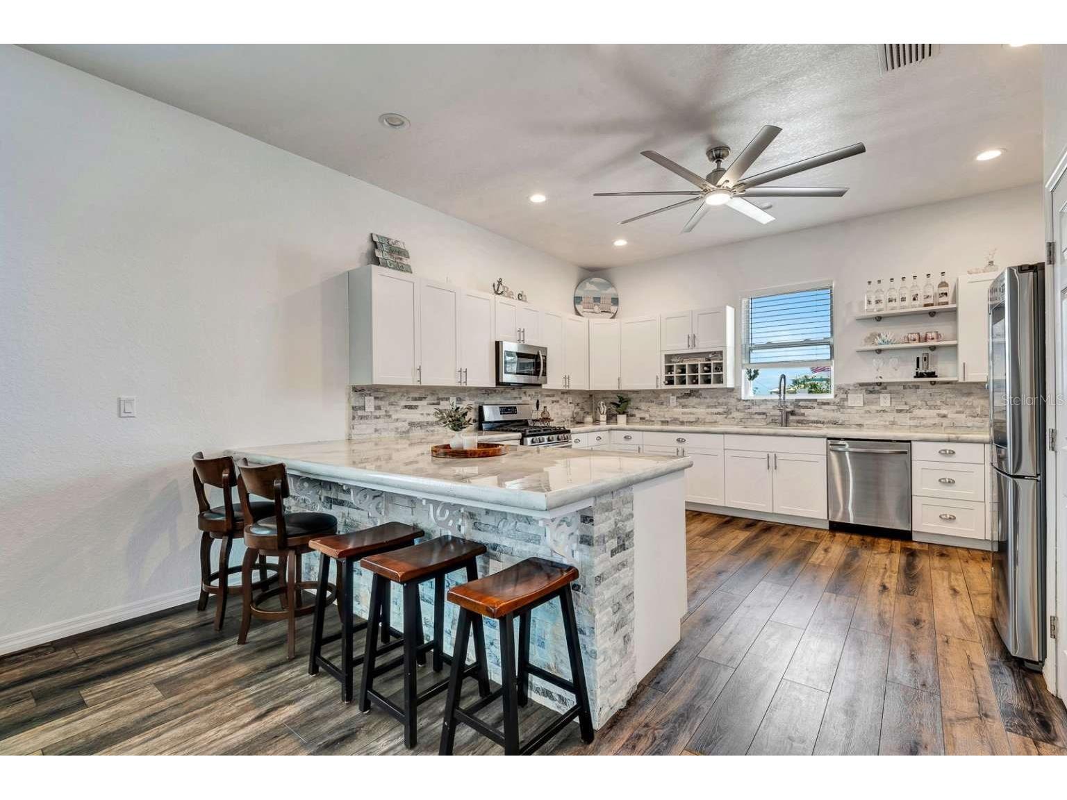 217 22nd Street Court NE Bradenton FL 34208 - MANATEE RIVER TB8523174 image4