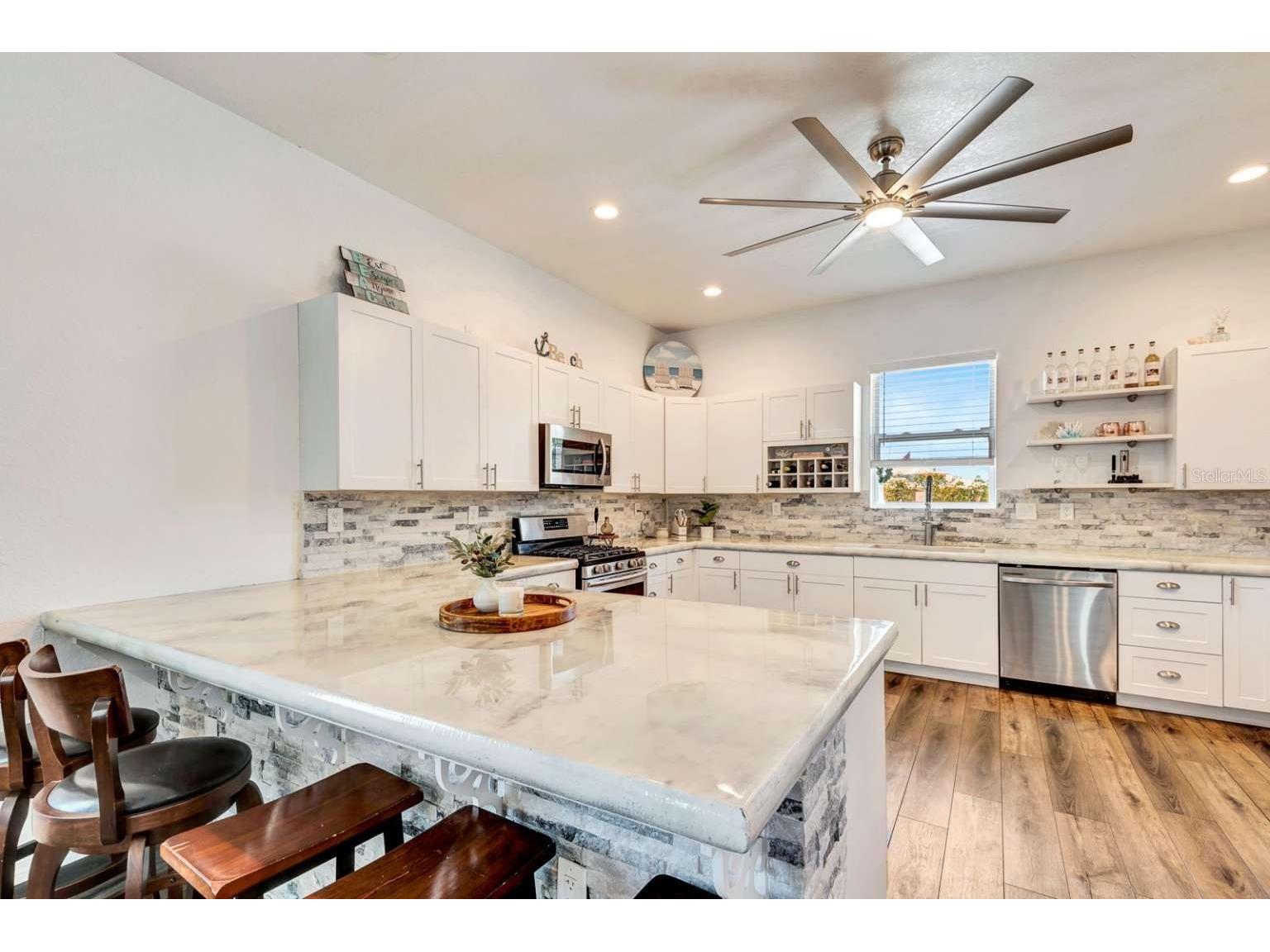 217 22nd Street Court NE Bradenton FL 34208 - MANATEE RIVER TB8523174 image5