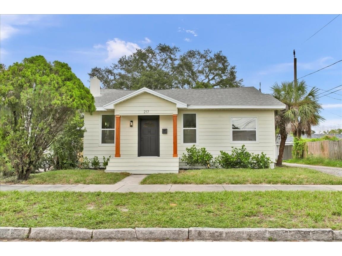 217 38th Street N Saint Petersburg FL 33713 TB8424149 image1