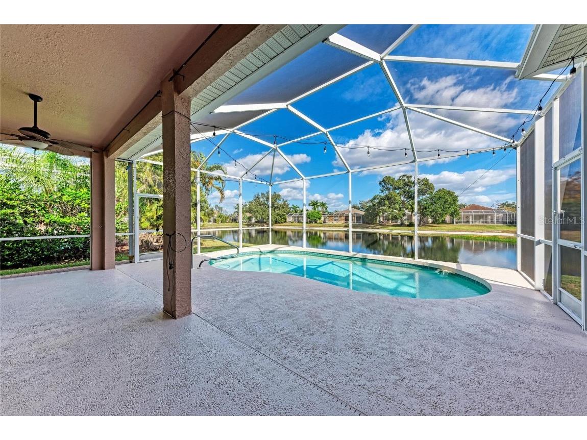 217 39th Street NE Bradenton FL 34208 A4675967 image51