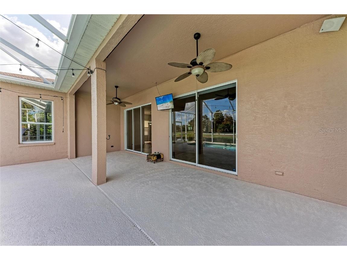 217 39th Street NE Bradenton FL 34208 A4675967 image55