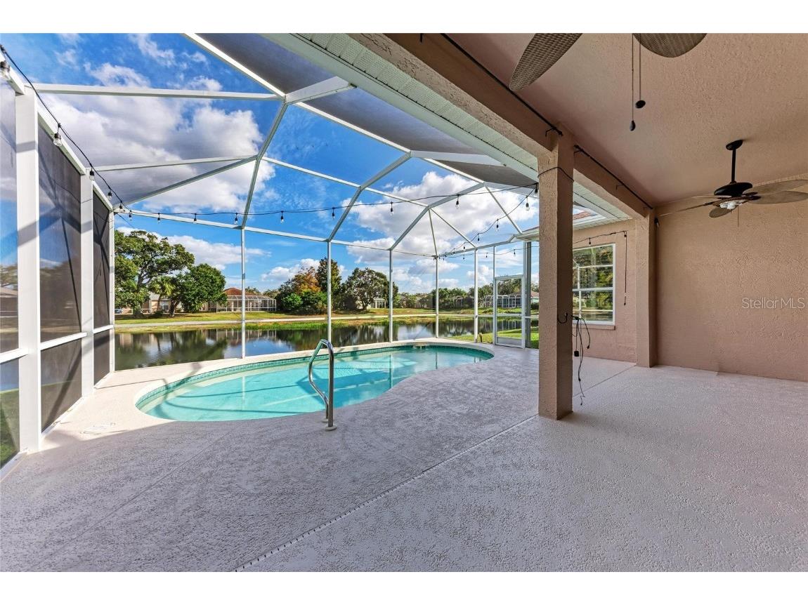 217 39th Street NE Bradenton FL 34208 A4675967 image56