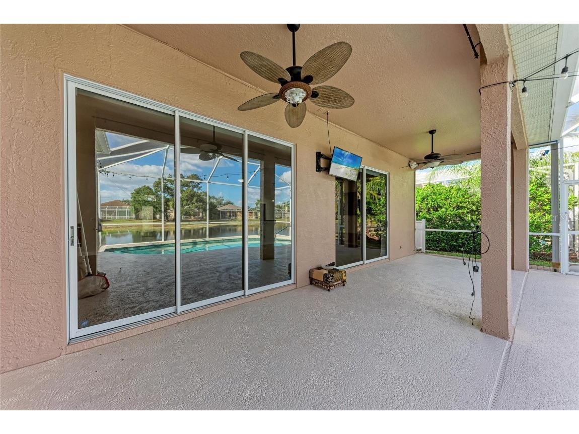 217 39th Street NE Bradenton FL 34208 A4675967 image57