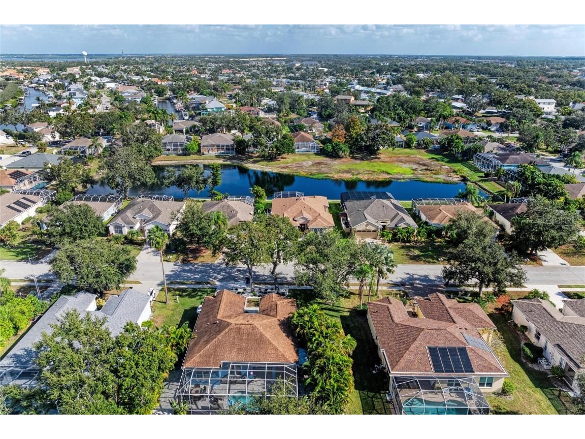 217 39th Street NE Bradenton FL 34208 A4675967 image63