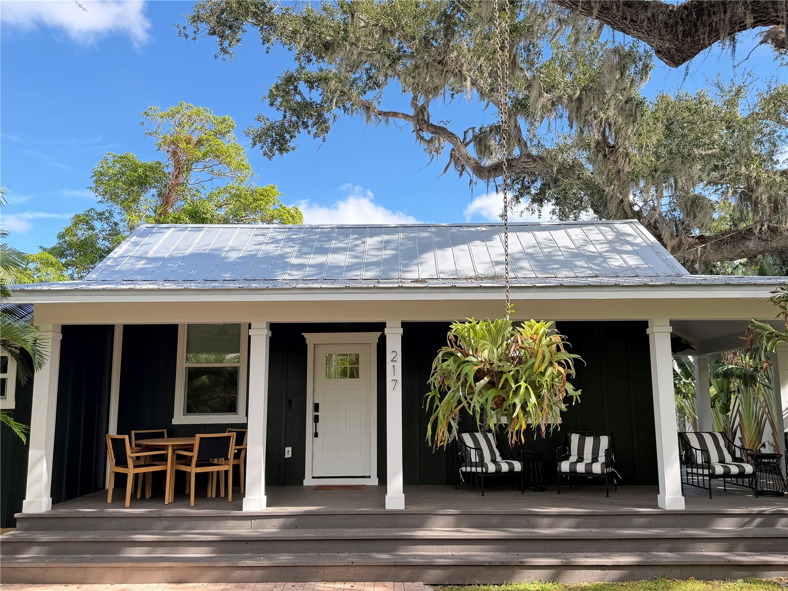 217 9th Street E Bradenton FL 34208 A4689108 image1