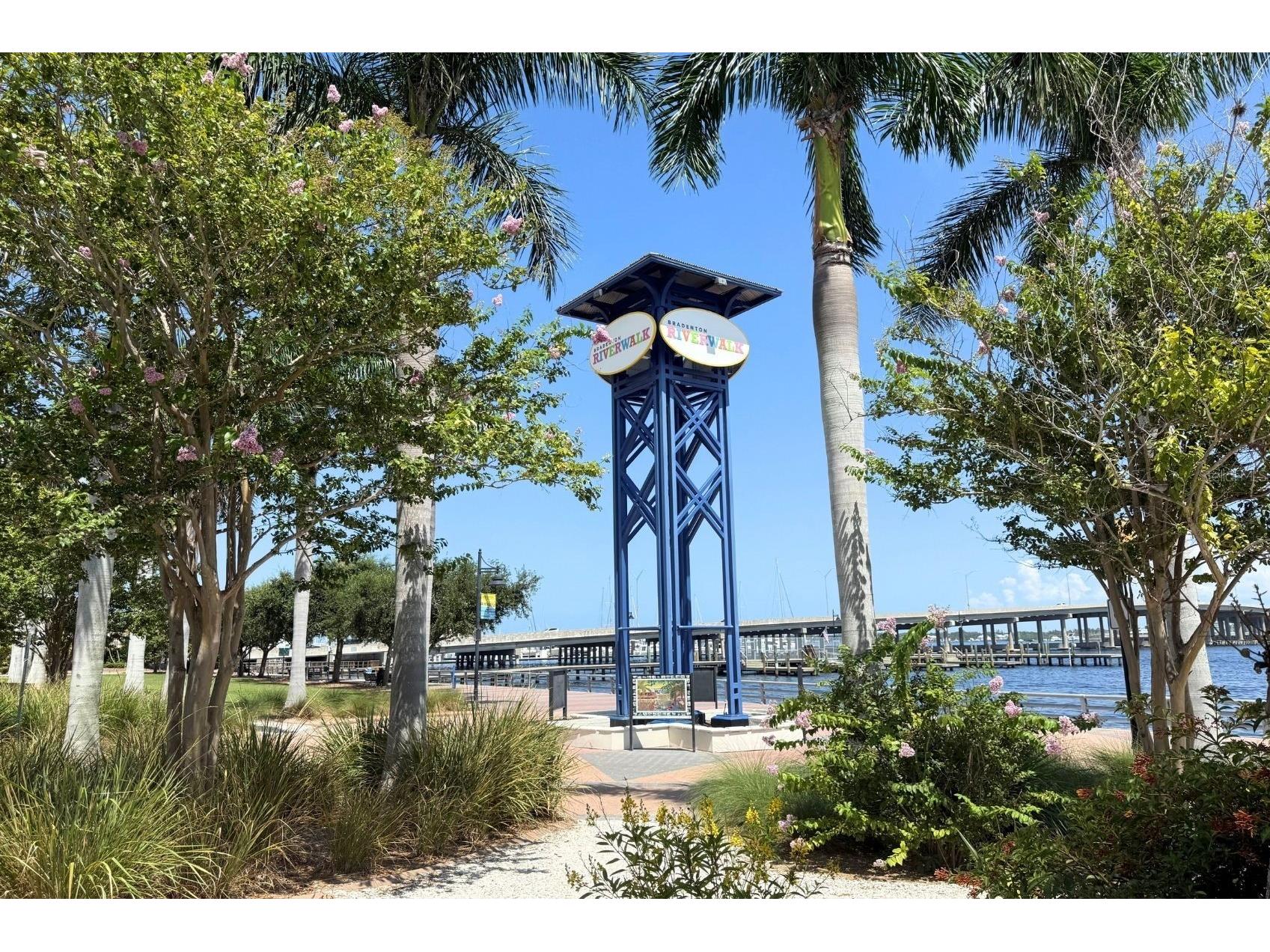 217 9th Street E Bradenton FL 34208 A4689108 image26