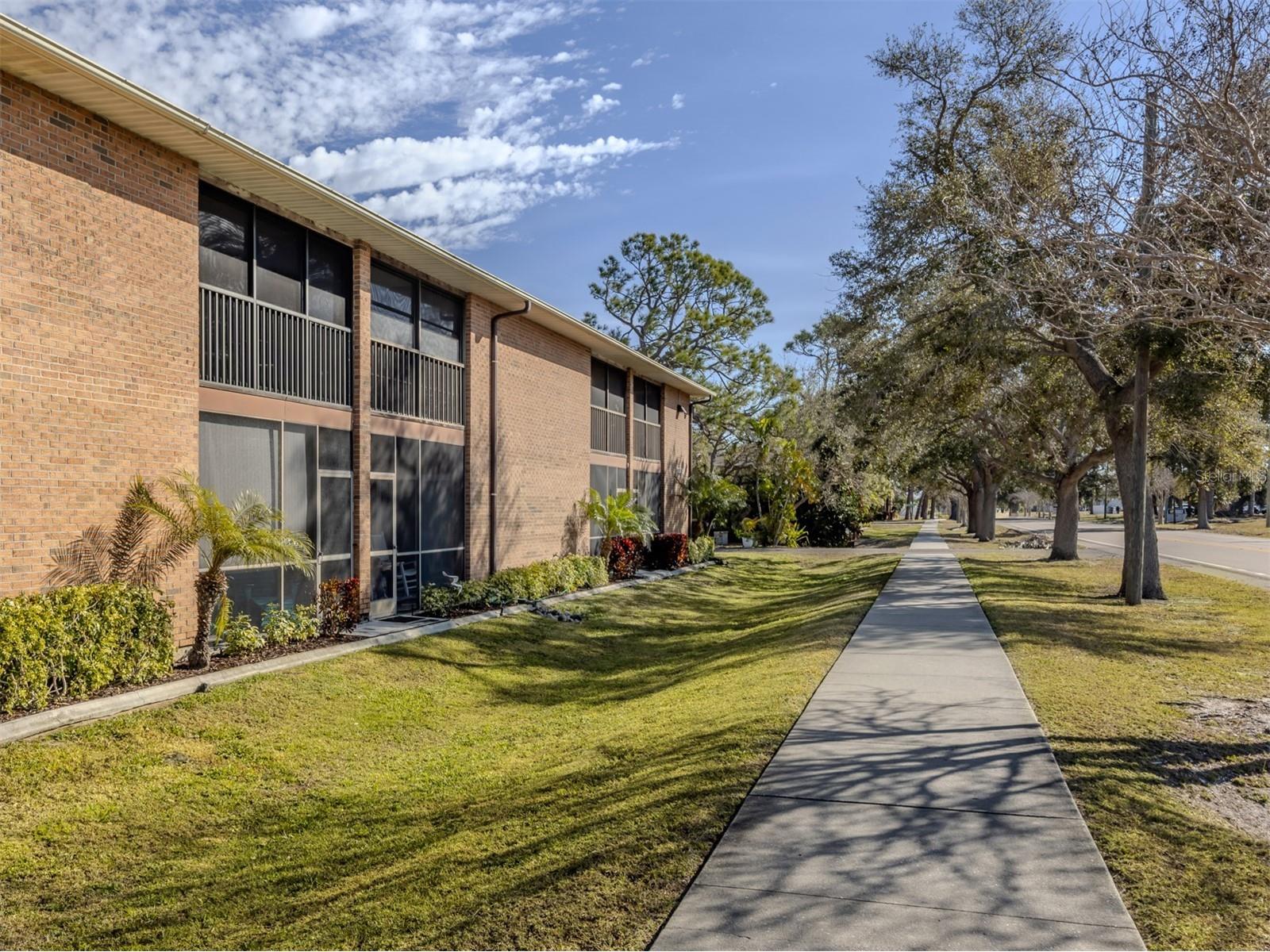 217 Airport Avenue W #216 Venice FL 34285 N6144635 image1