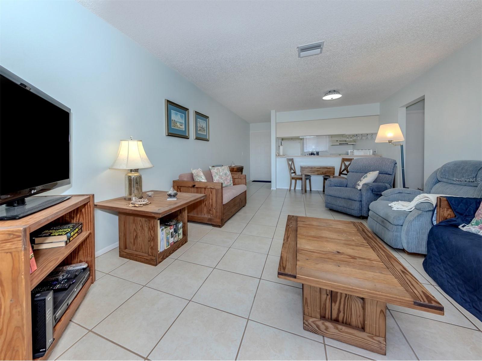 217 Airport Avenue W #216 Venice FL 34285 N6144635 image14
