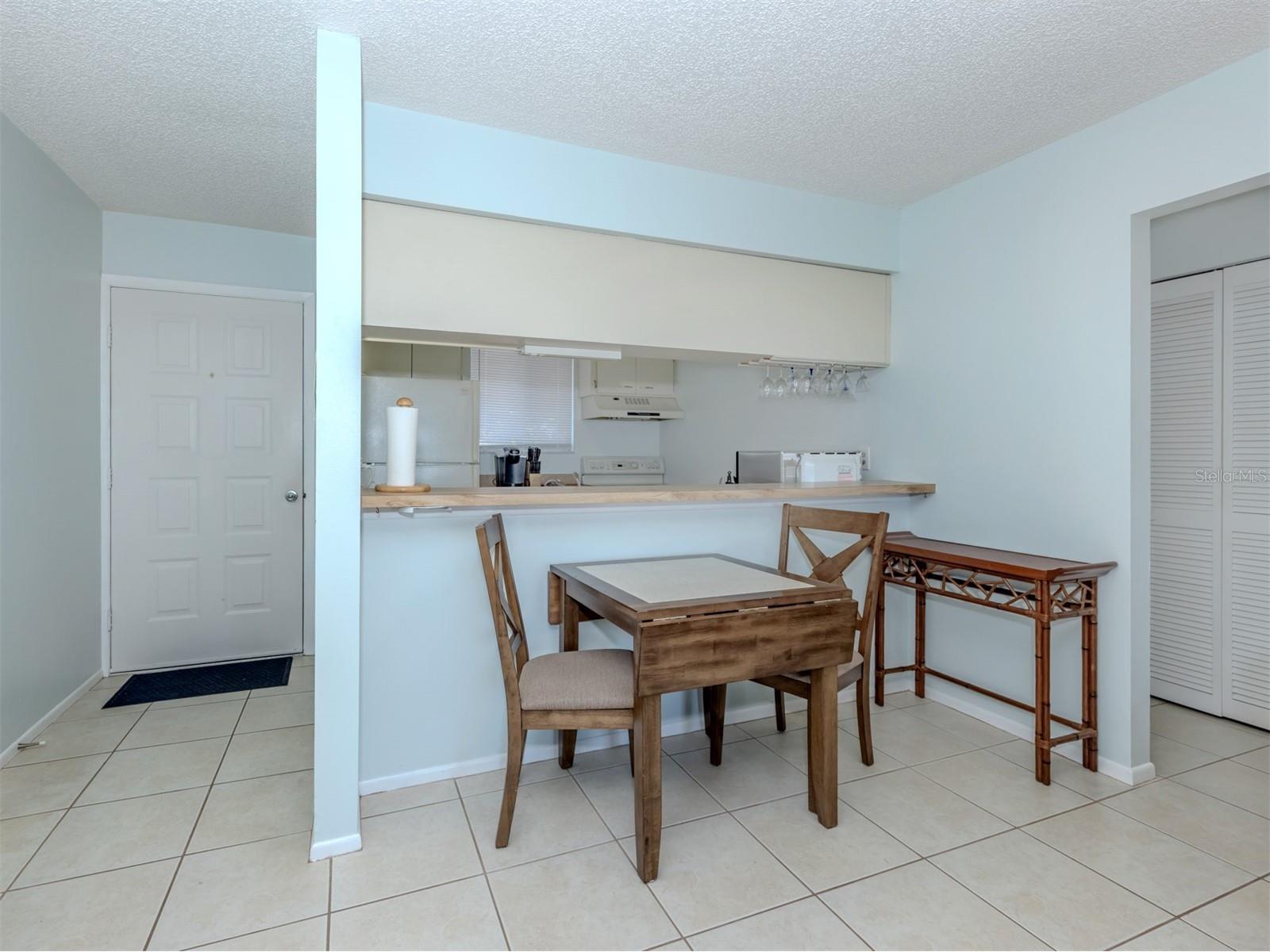 217 Airport Avenue W #216 Venice FL 34285 N6144635 image16