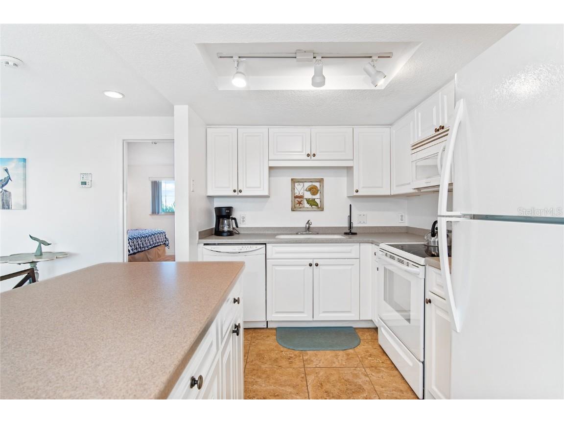 217 Casey Key Road Nokomis FL 34275 D6142011 image24