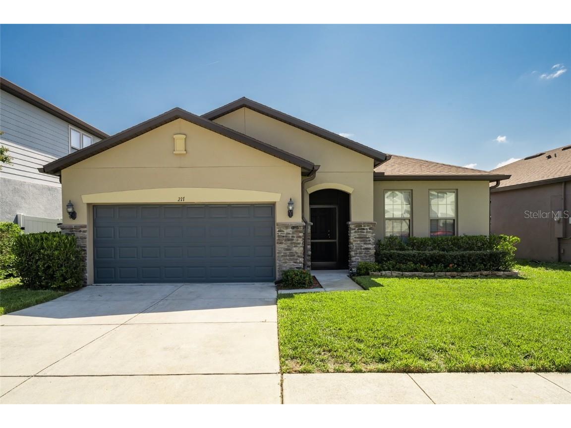 217 Citrus Isle Loop Davenport FL 33837 O6137603 image1