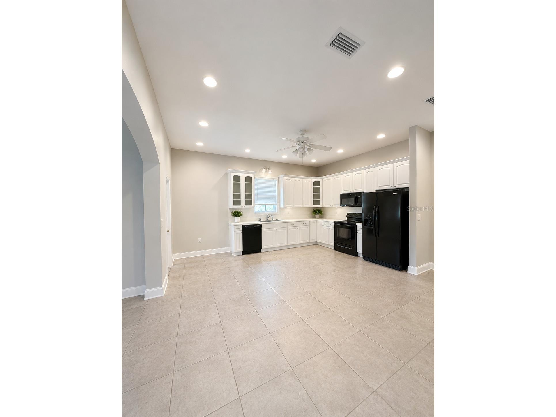 217 E 19th Avenue Mount Dora FL 32757 G5114697 image2
