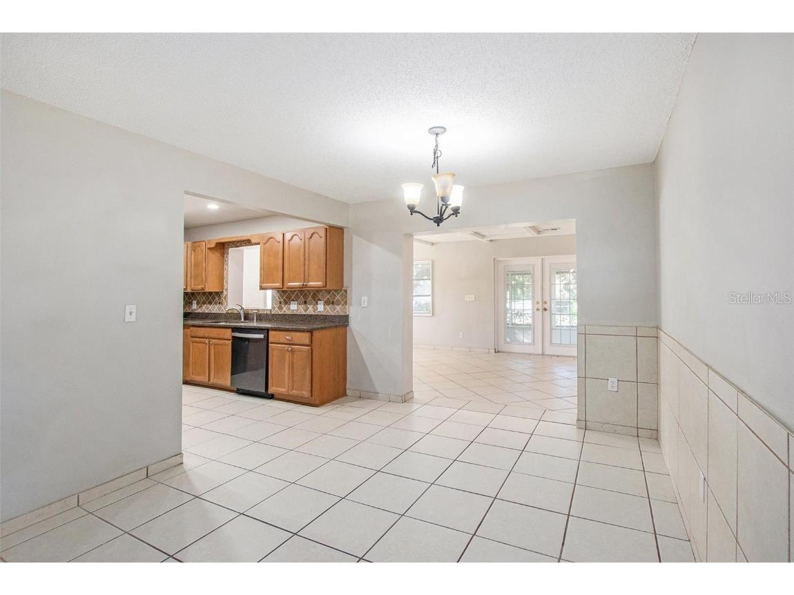 217 Faithway Drive Seffner FL 33584 TB8452143 image11