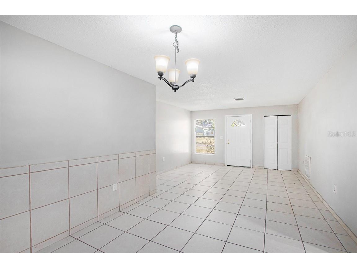 217 Faithway Drive Seffner FL 33584 TB8452143 image9