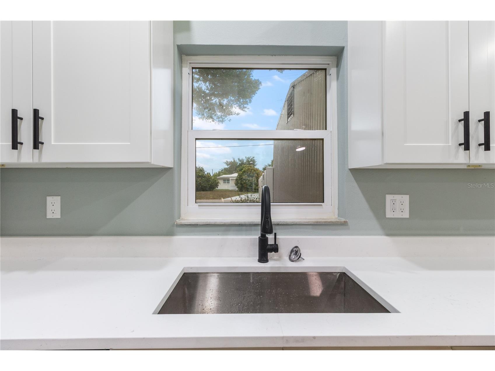 217 Francis Drive Apollo Beach FL 33572 TB8510757 image11