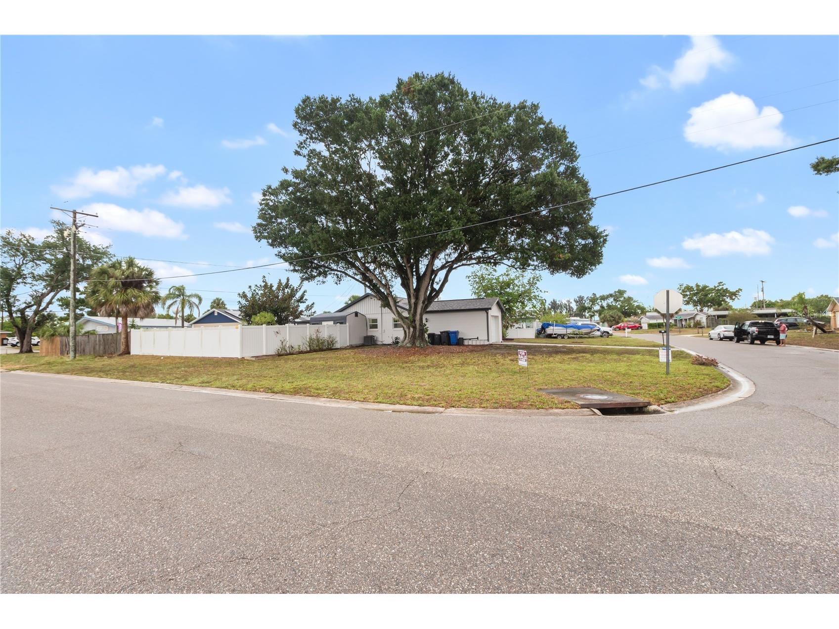 217 Francis Drive Apollo Beach FL 33572 TB8510757 image34