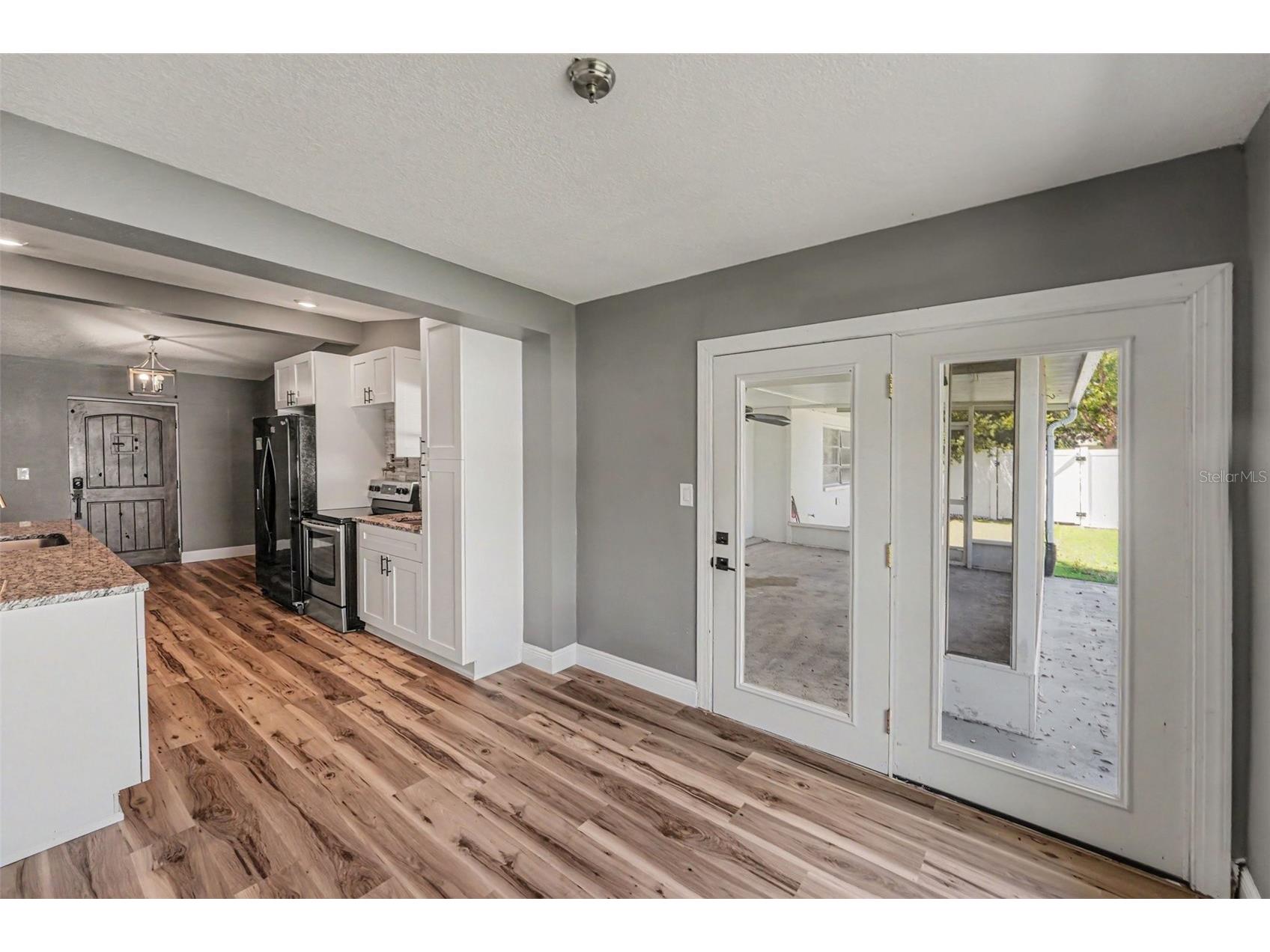 217 Garden Circle Belleair FL 33756 TB8522431 image11